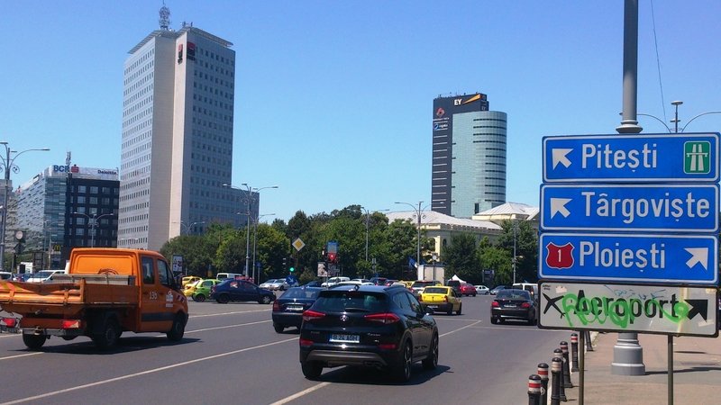 Dorobanti 2-3 cam. (centr. proprie+AC) in vila pret redus! Metrou Victoriei